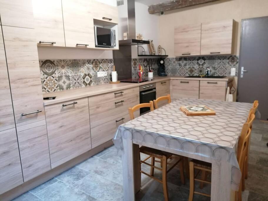 Agreable Maison De Village. Castellane Exterior photo